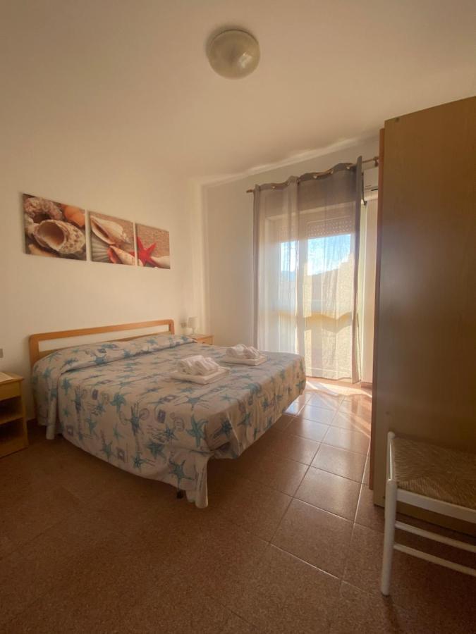 Lemon Apartments Villasimius Buitenkant foto